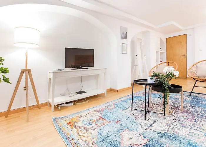 Almada Hideaway W/ Ac & Private Pool By Lovelystay Oporto