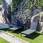 Lägenhet Almada Hideaway W/ Ac & Private Pool By Lovelystay