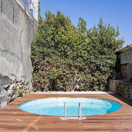 דירה Almada Hideaway W/ Ac & Private Pool By Lovelystay *