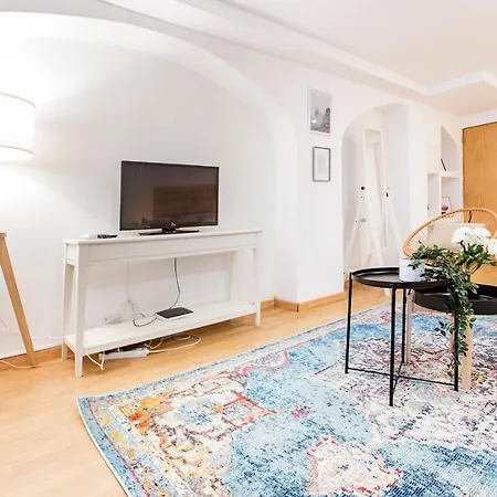 Almada Hideaway W/ Ac & Private Pool By Lovelystay Porto