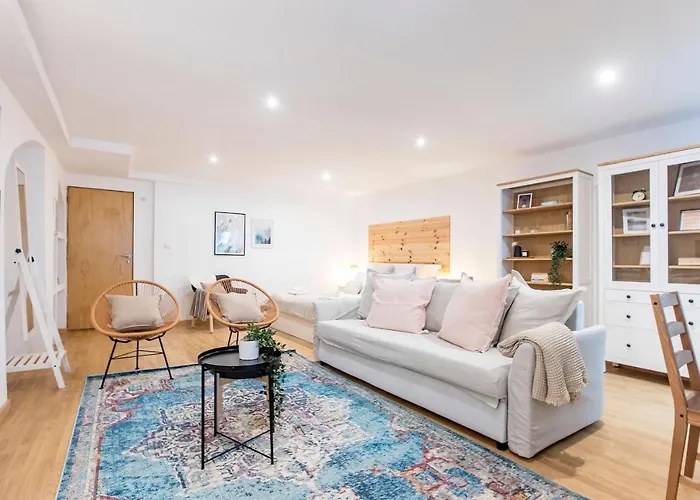 Almada Hideaway W/ Ac & Private Pool By Lovelystay Porto