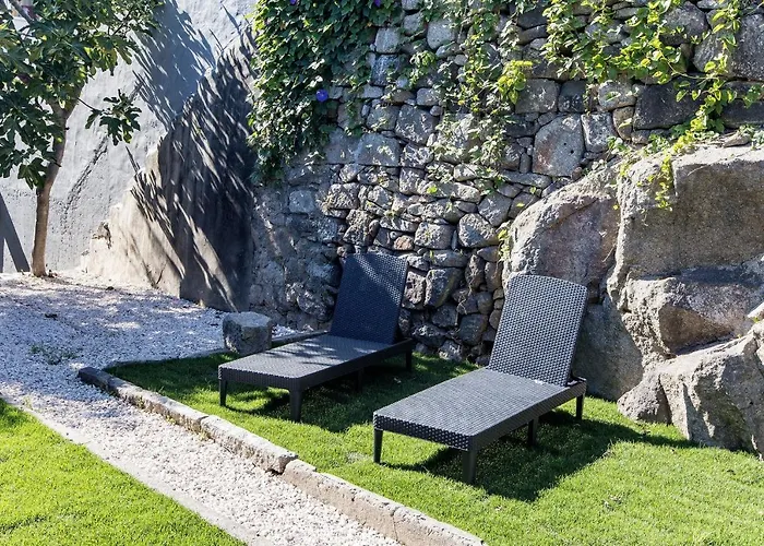 Apartament Almada Hideaway W/ Ac & Private Pool By Lovelystay